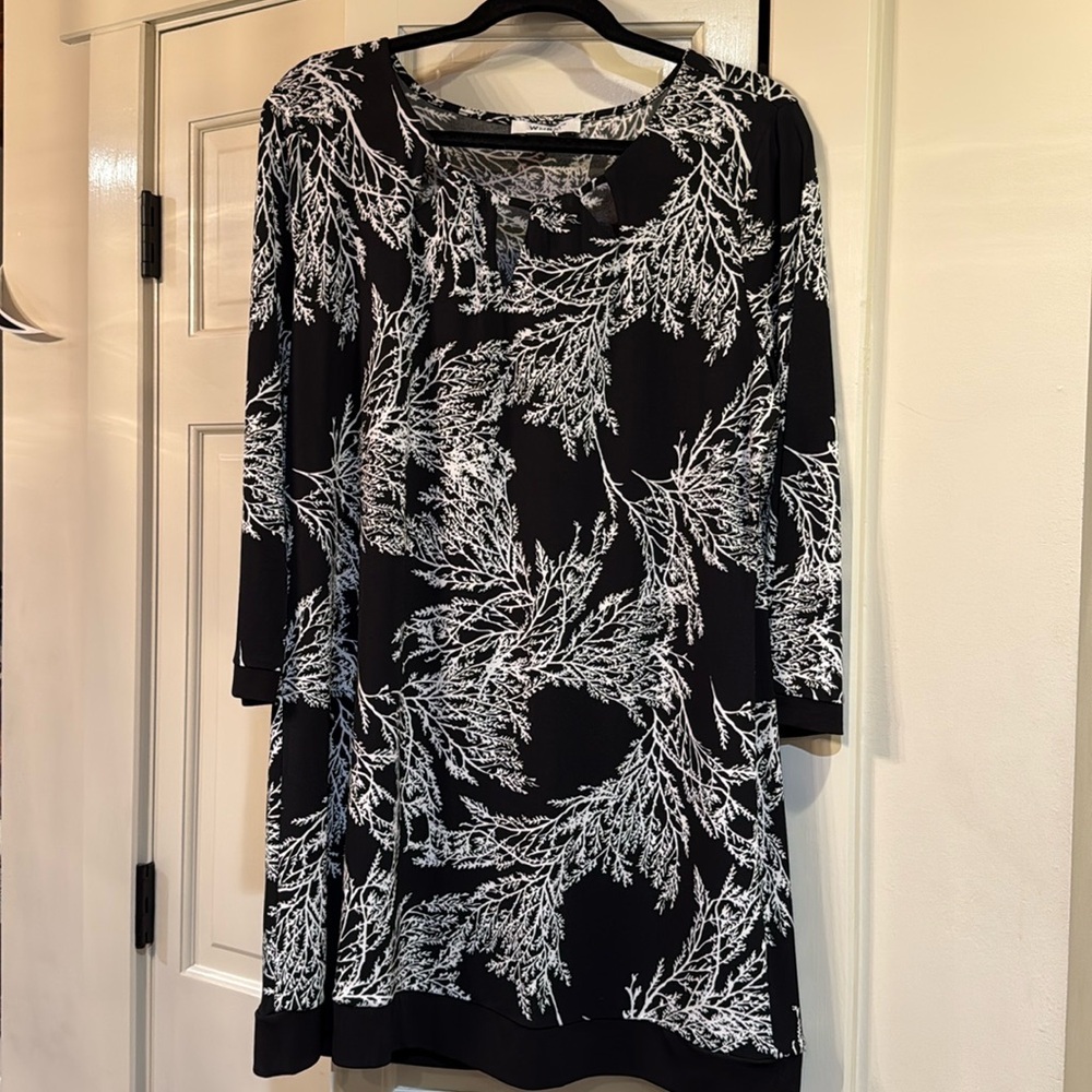 WHBM black & white branches tunic 3/4 sleeve size XL